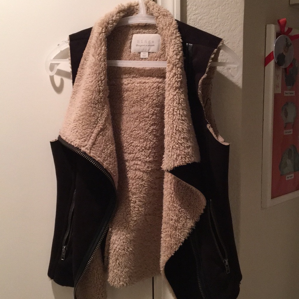 Warm Vest - image 1